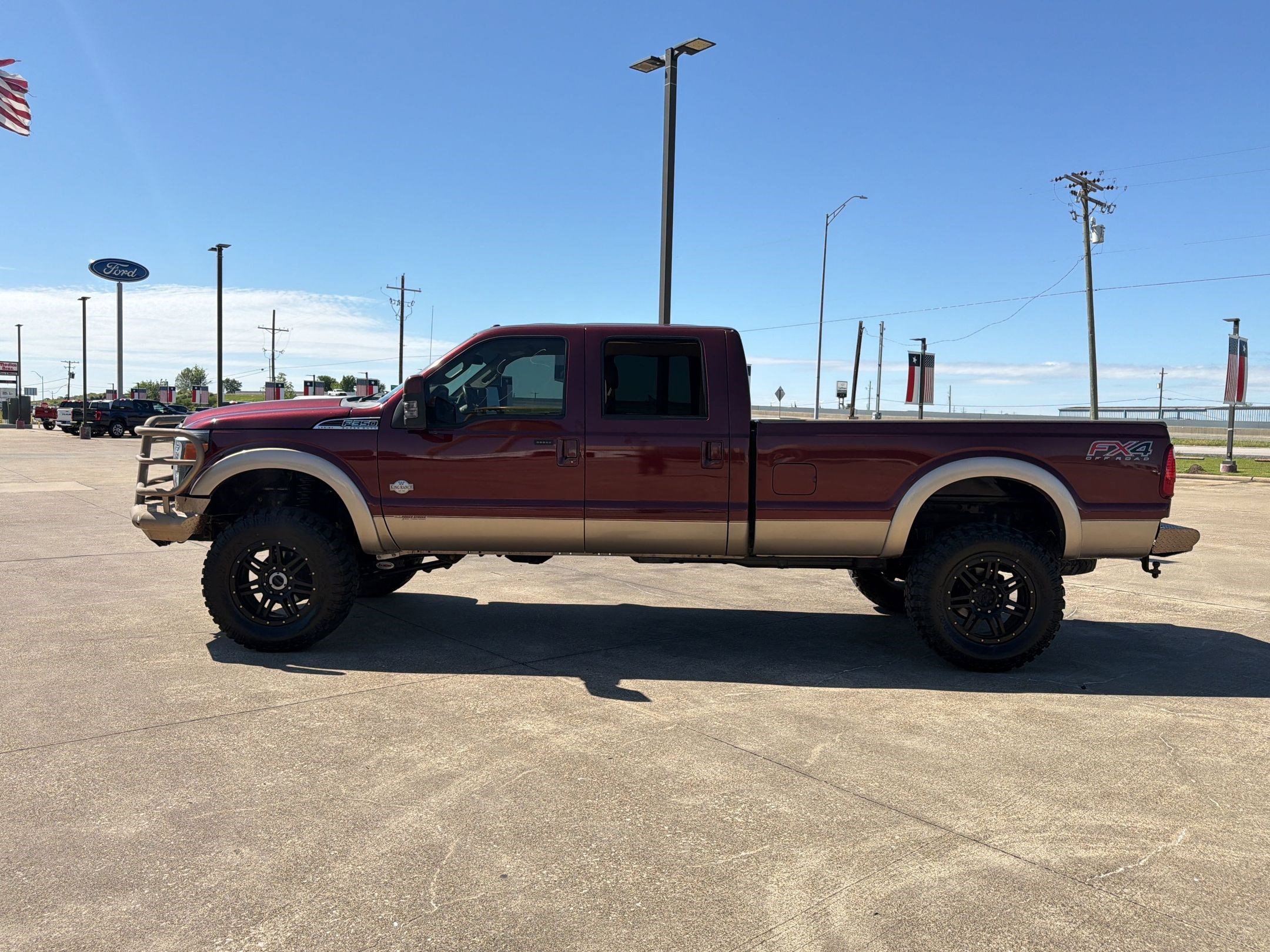 Used 2012 Ford F350 King Ranch image 2