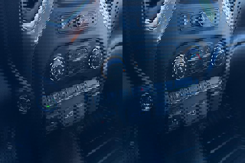 New 2026 Chevrolet Silverado 2500 W/T w/ WT Convenience Package image 19