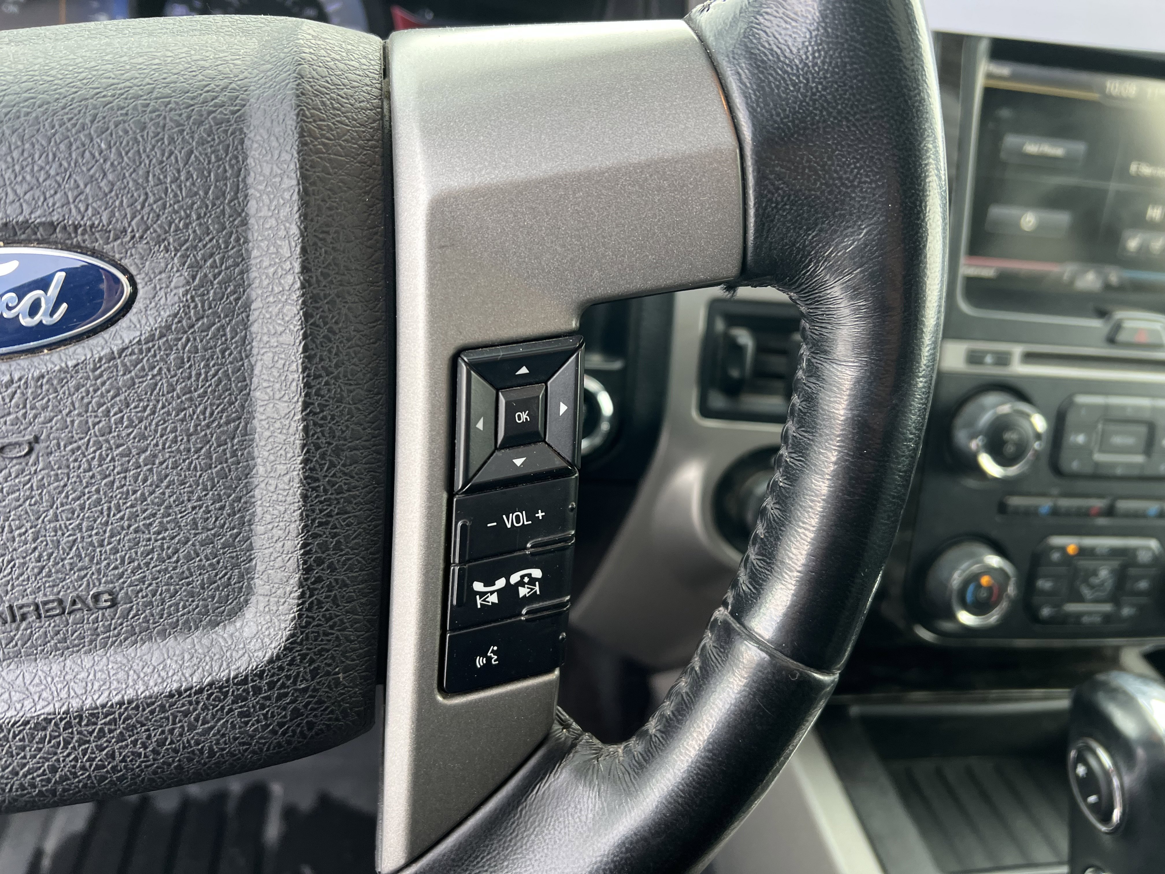 Used 2015 Ford Expedition EL Limited w/ Equipment Group 301A image 22