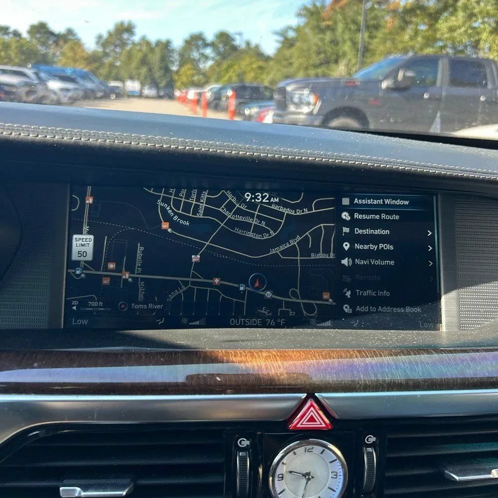 Used 2017 Genesis G90 5.0 Ultimate AWD/4WD image 22