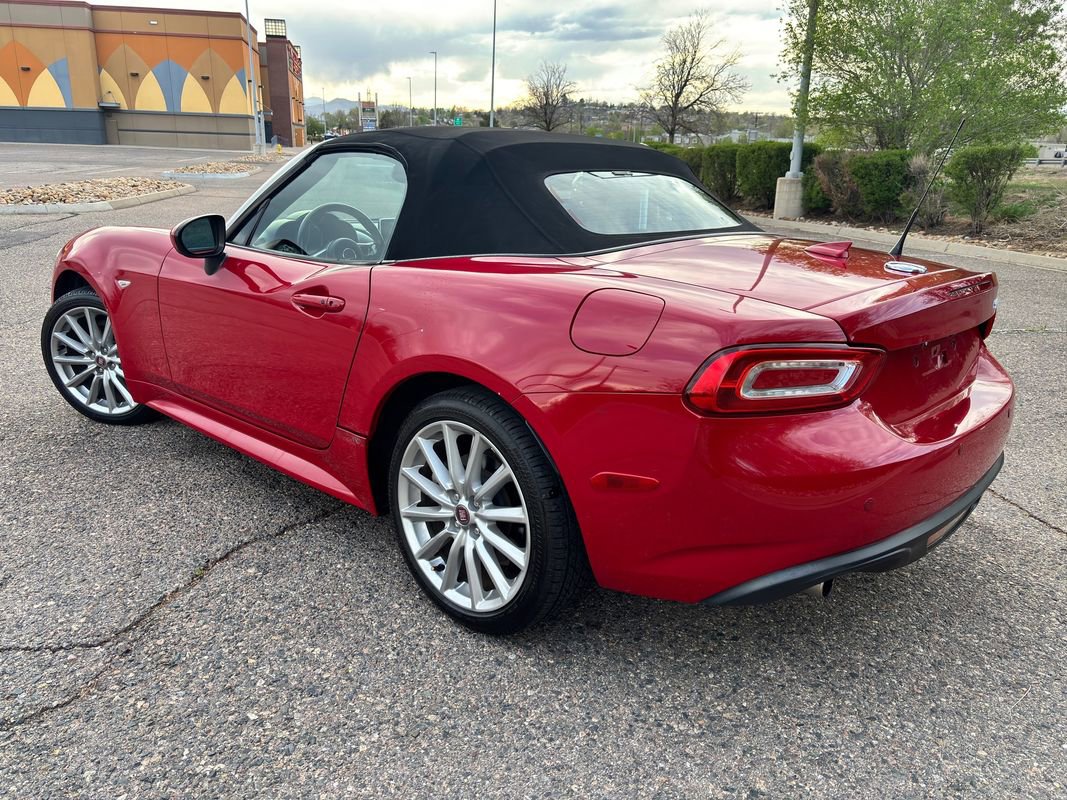 Used 2017 FIAT 124 Spider Lusso image 32