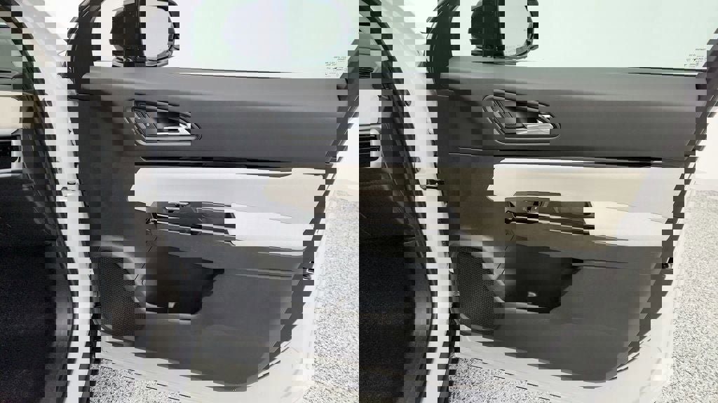 Used 2025 Honda Prologue EX image 27