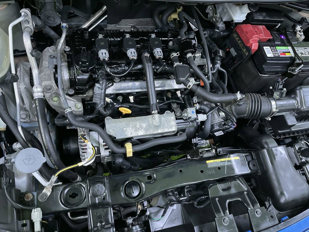 Used 2021 Nissan Versa SV image 29