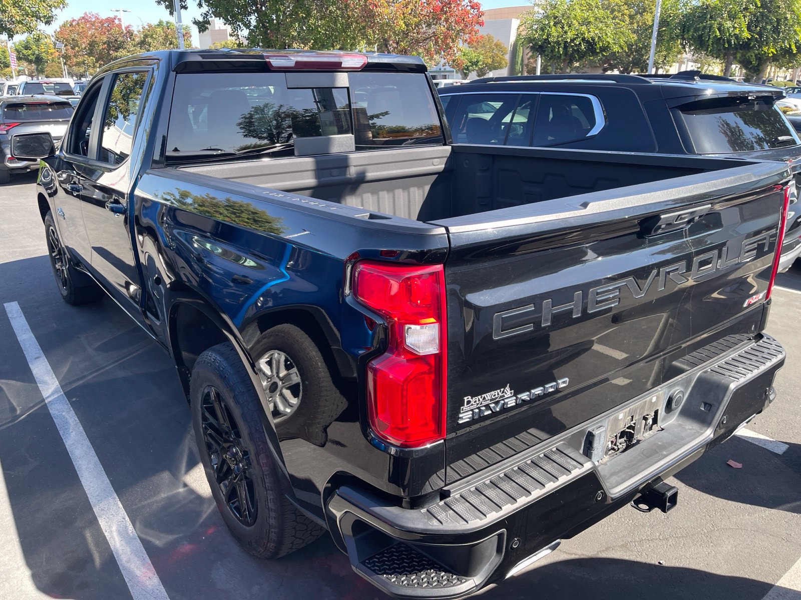 Used 2022 Chevrolet Silverado 1500 RST AWD/4WD image 2