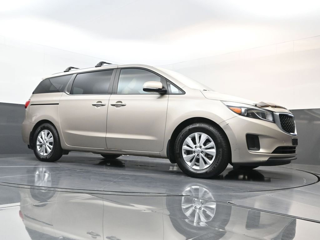Used 2016 Kia Sedona LX w/ LX Convenience Package FWD image 26