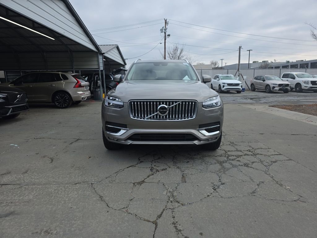 Used 2022 Volvo XC90 T6 Inscription w/ Advanced Package image 13