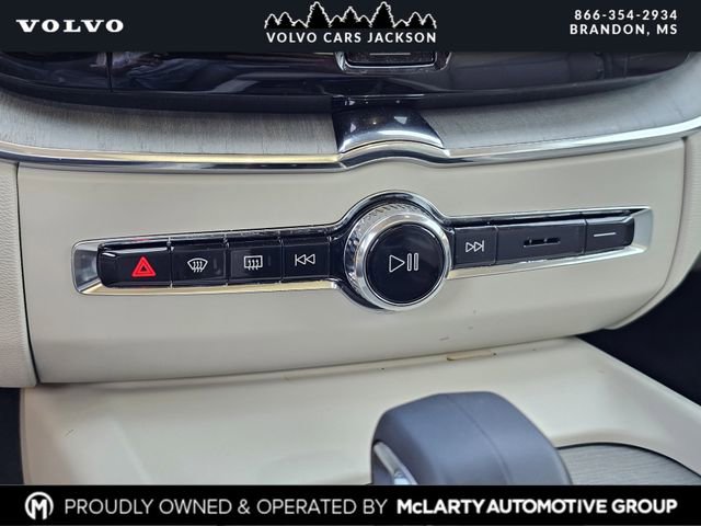 New 2025 Volvo XC60 T8 Plus w/ Protection Package Premier image 21
