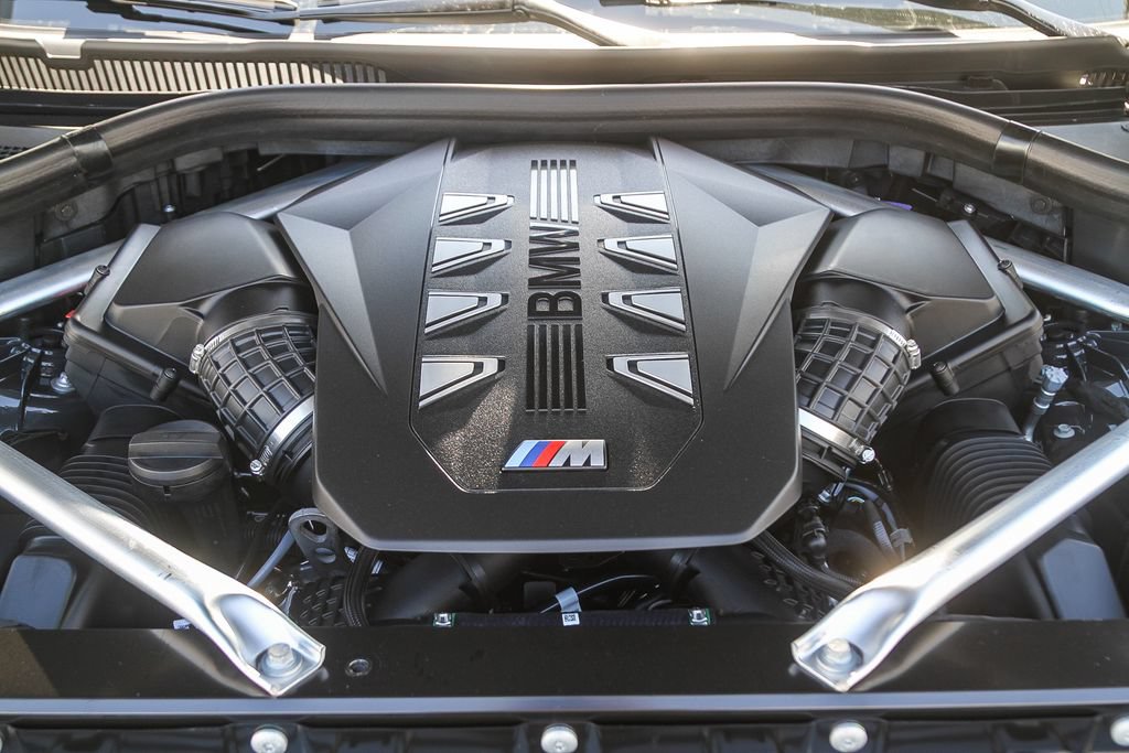 New 2026 BMW X5 M60i w/ Executive Package AWD/4WD image 22