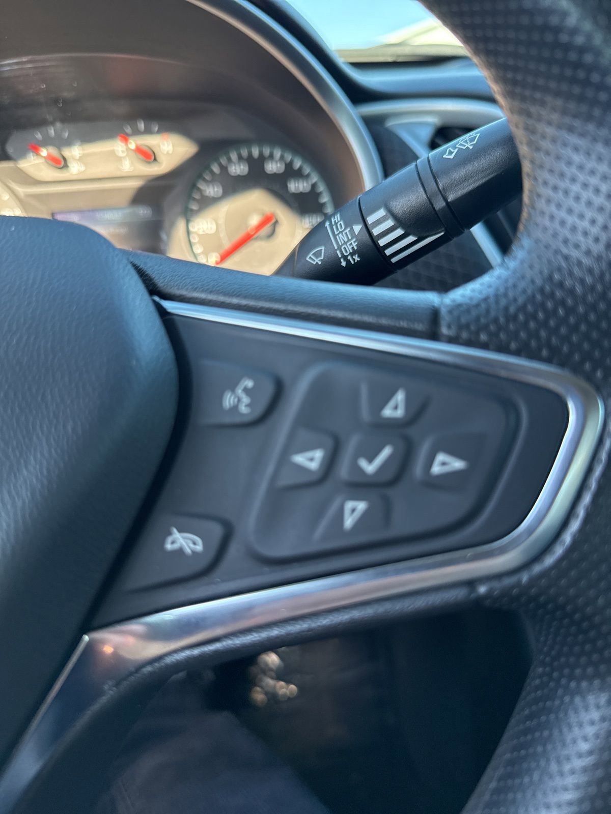 Used 2024 Chevrolet Malibu LT image 16