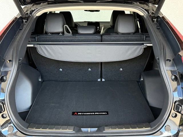 Used 2025 Mitsubishi Eclipse Cross Black Edition image 19