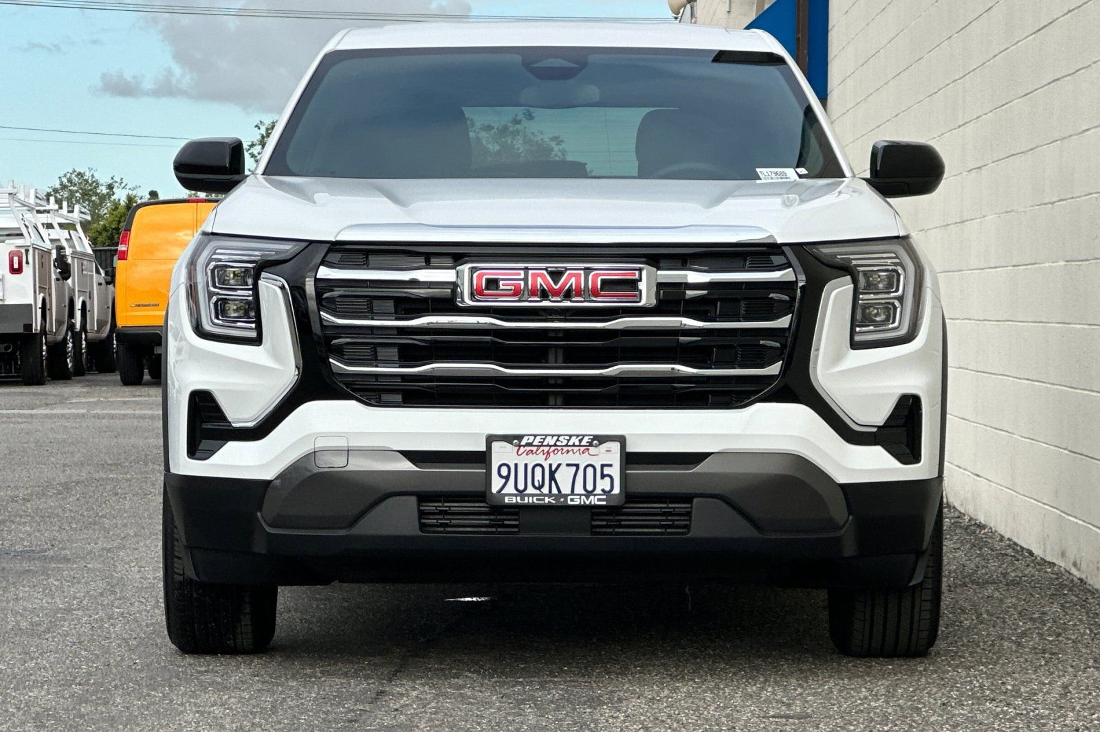 Used 2026 GMC Terrain Elevation image 9