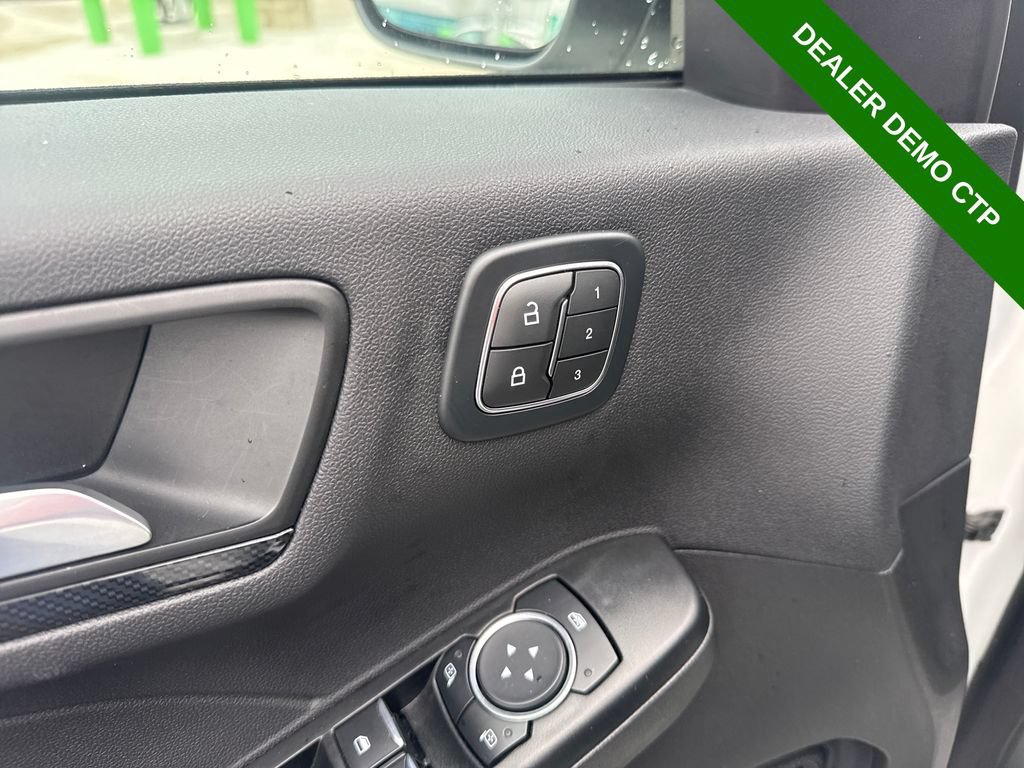 Used 2024 Ford Escape ST-Line Select w/ Tech Pack #2 AWD/4WD image 26