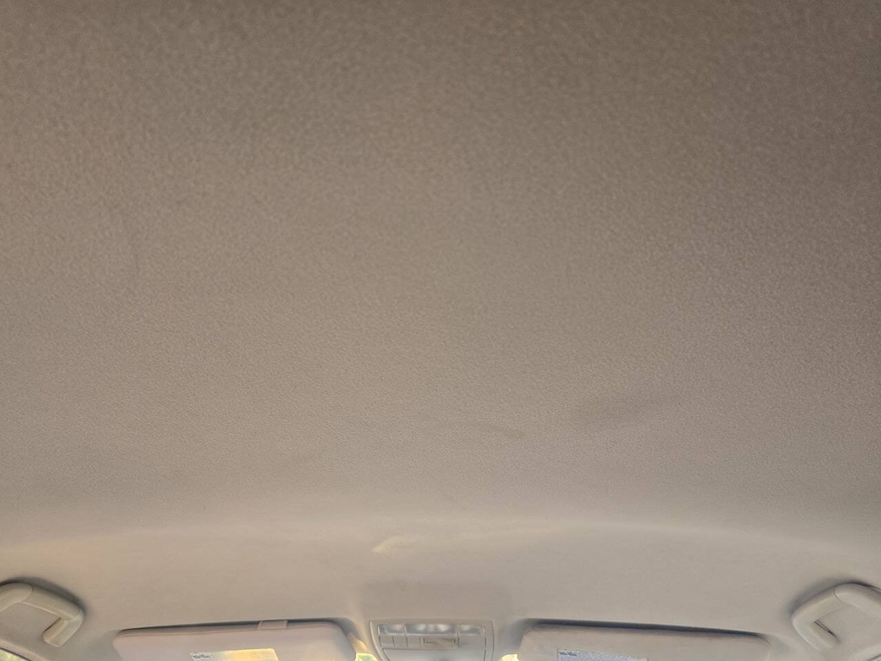 Used 2012 Toyota Venza LE FWD image 25