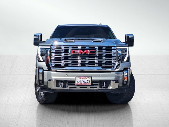 Used 2024 GMC Sierra 3500 Denali w/ Denali Reserve Package image 2