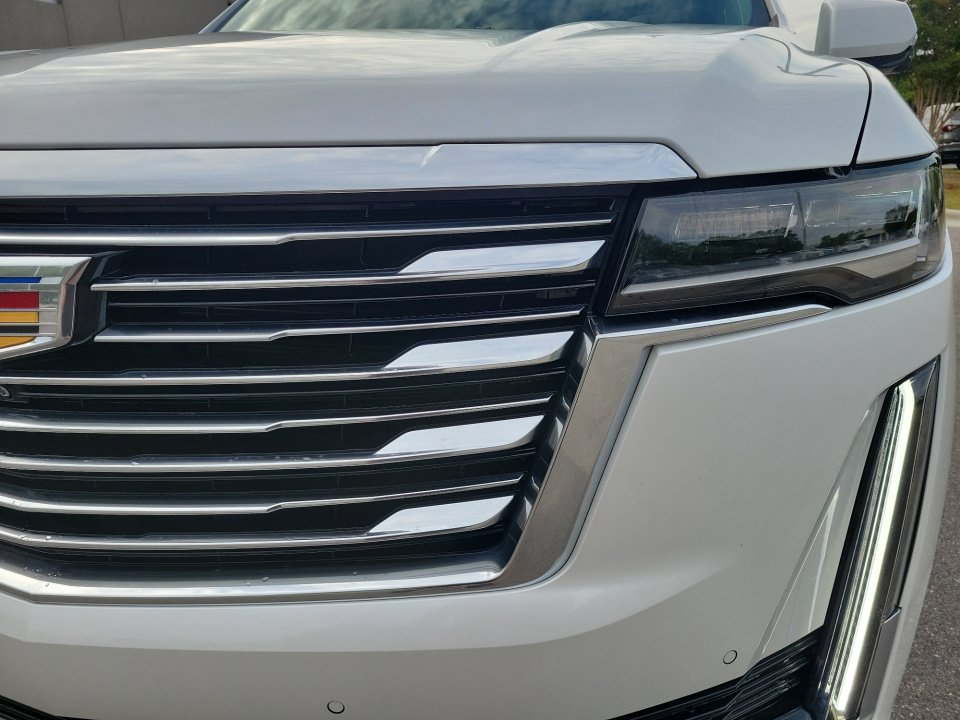 Certified 2024 Cadillac Escalade ESV Premium Luxury Platinum AWD/4WD image 26