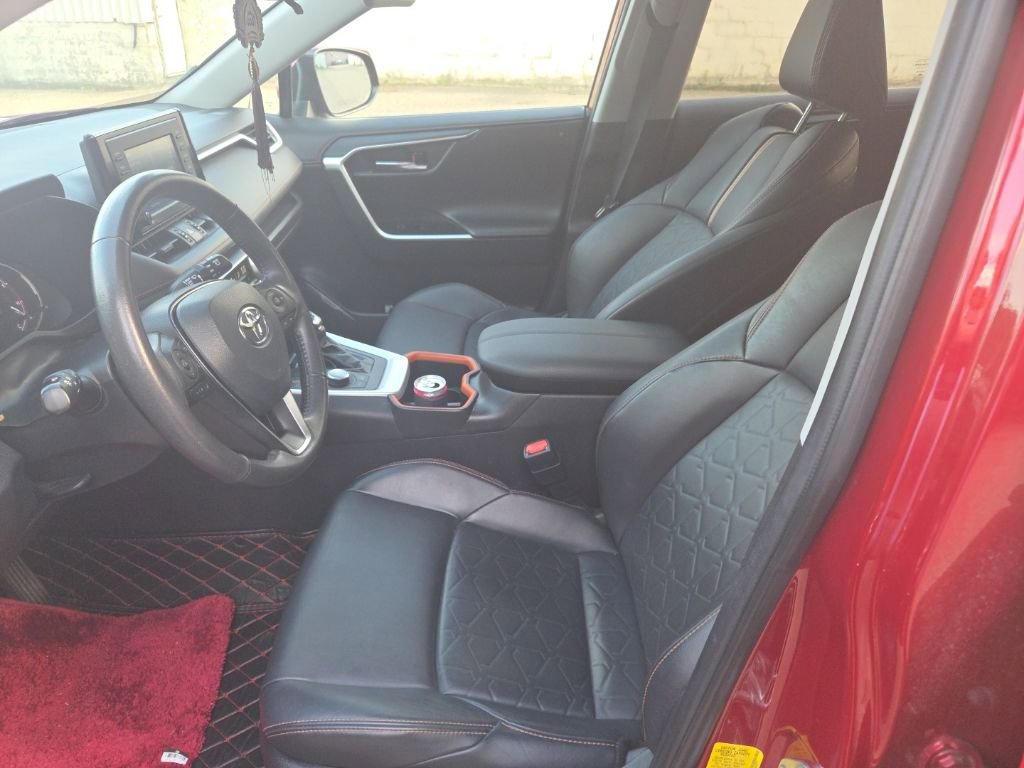 Used 2022 Toyota RAV4 Adventure AWD/4WD image 24