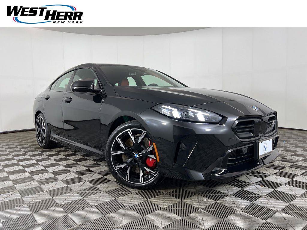Used 2025 BMW M235i xDrive AWD/4WD image 1
