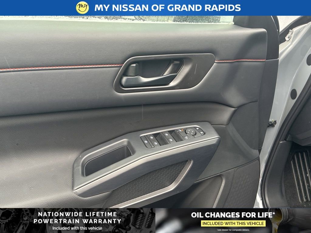 New 2026 Nissan Pathfinder Rock Creek image 12