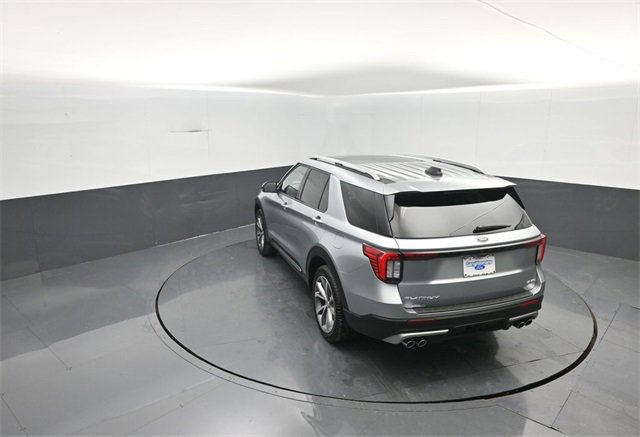 Certified 2025 Ford Explorer Platinum w/ Ultimate Package image 23