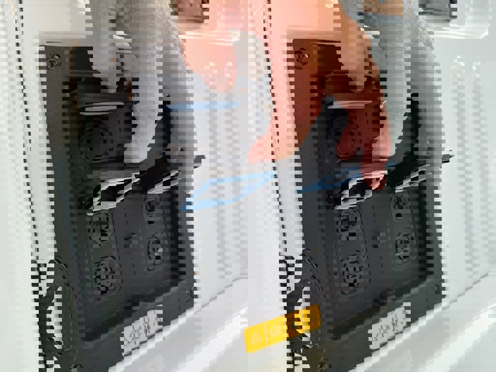 New 2025 Ford F150 Lightning Flash image 9