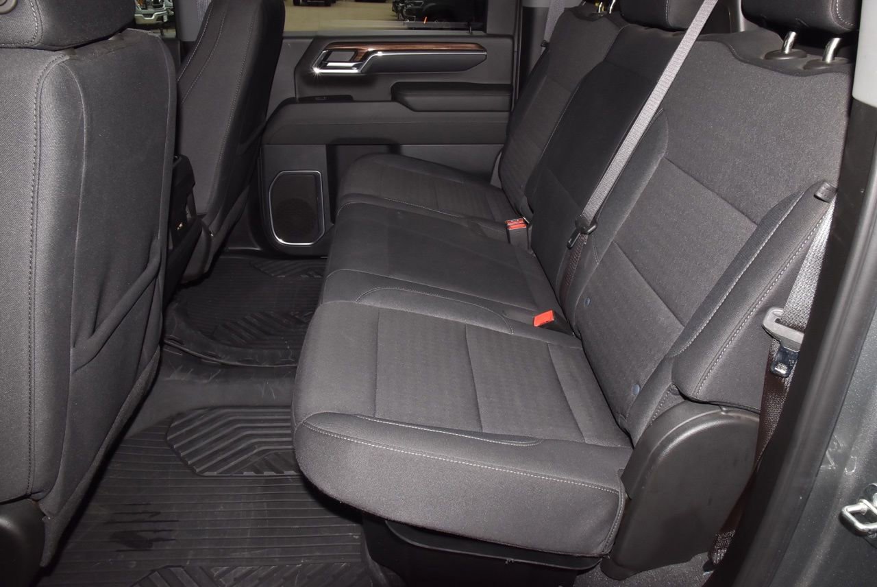 Used 2024 Chevrolet Silverado 2500 LT AWD/4WD image 14