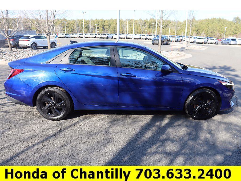 Used 2021 Hyundai Elantra SEL image 8