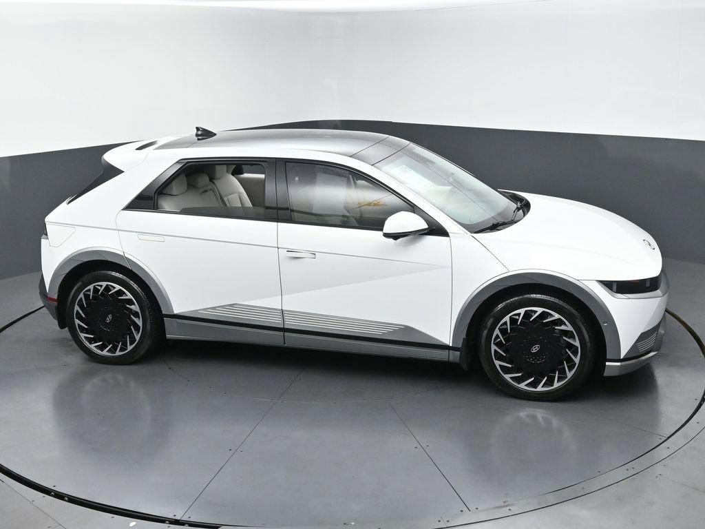 Used 2024 Hyundai Ioniq 5 Limited AWD/4WD image 41