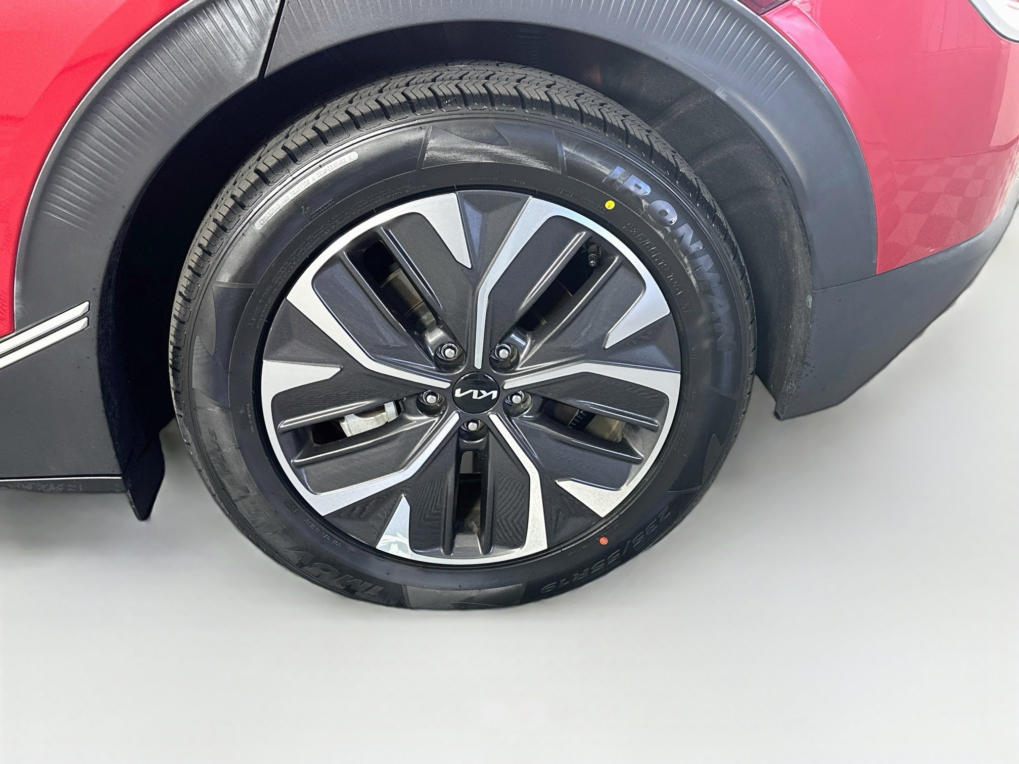 Used 2024 Kia EV6 Light RWD image 11