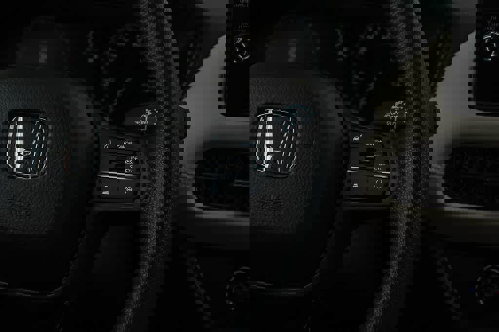 New 2026 Honda HR-V LX image 18