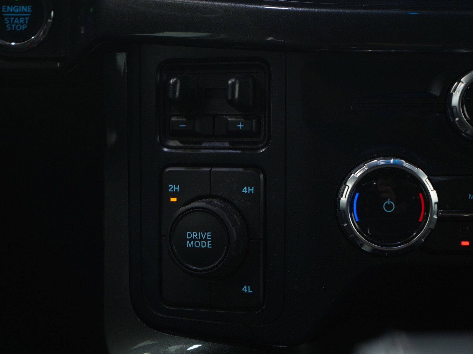 Used 2022 Ford F150 XLT w/ Equipment Group 302A High image 21