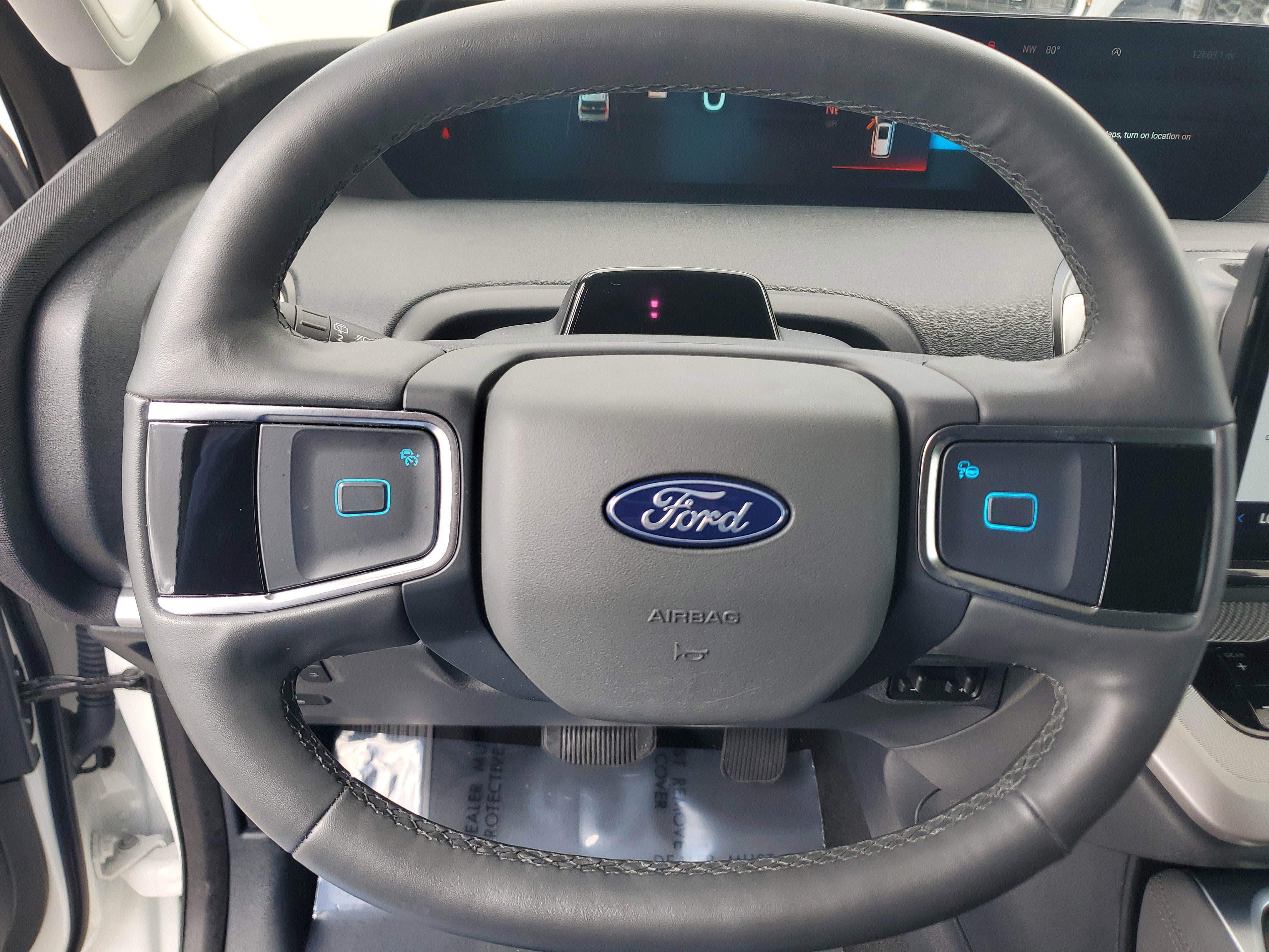 Used 2025 Ford Expedition Active image 22