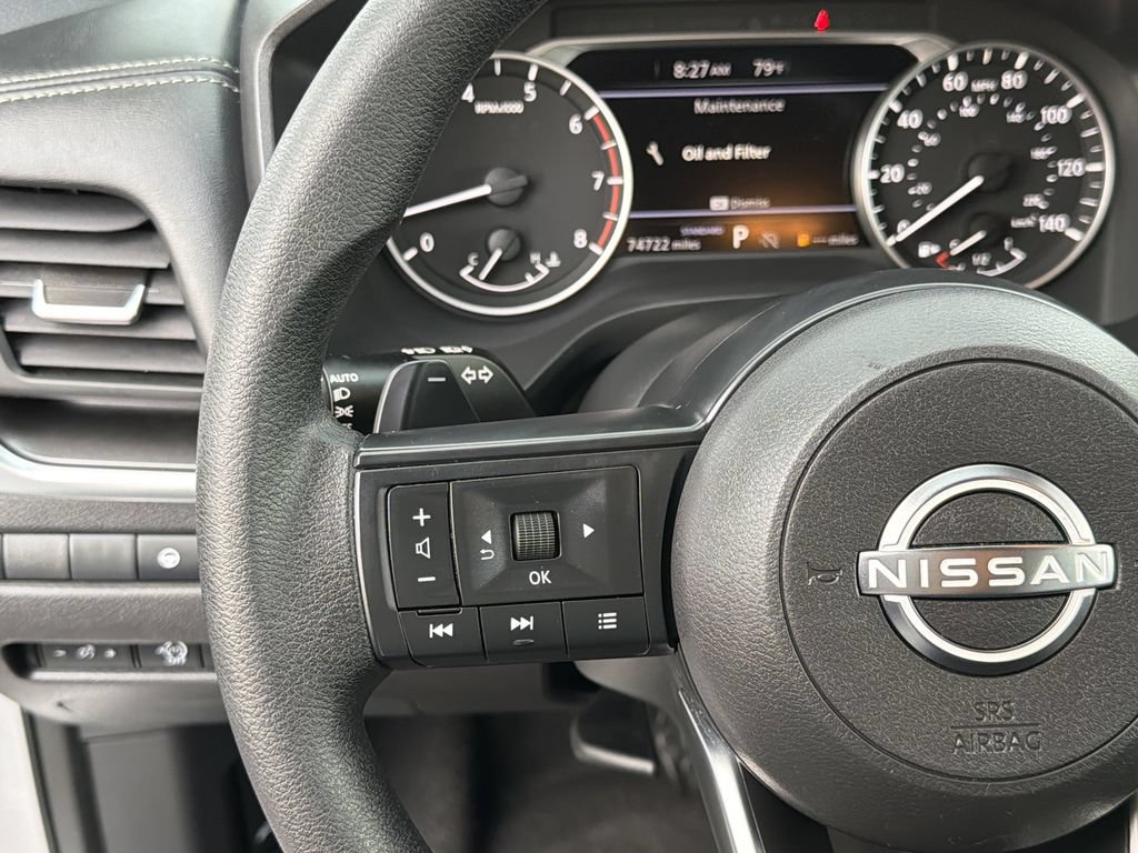 Used 2024 Nissan Rogue SV FWD image 25