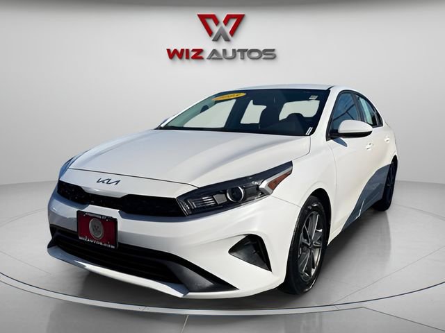 Used 2023 Kia Forte LXS image 1
