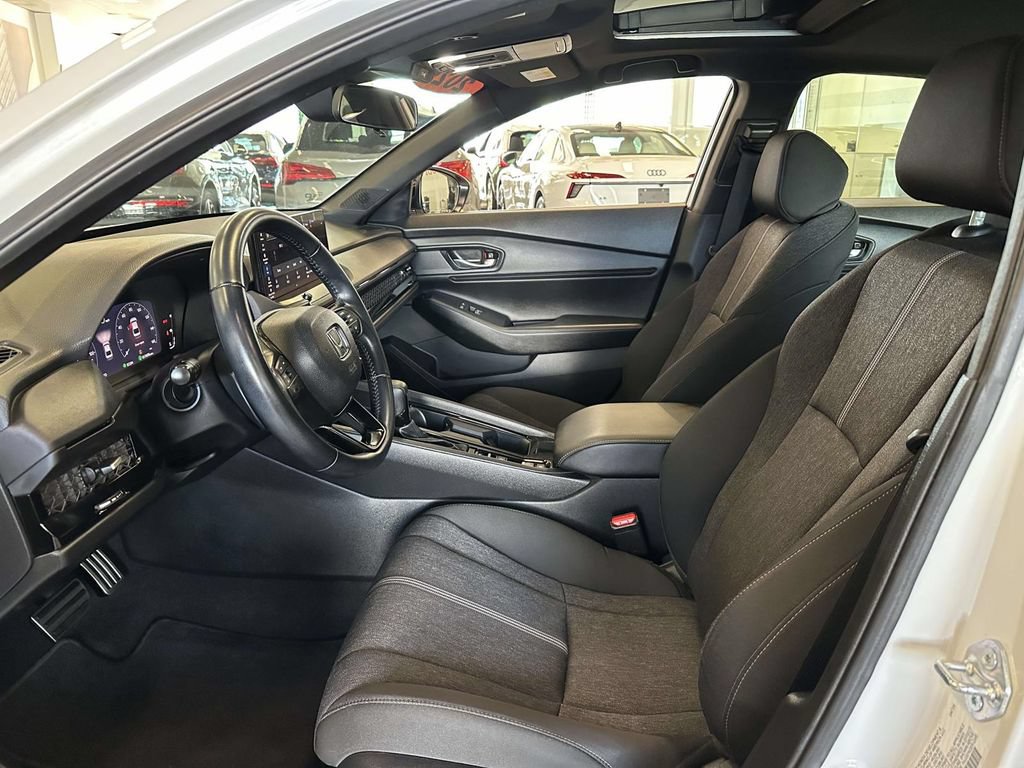 Used 2025 Honda Accord Sport image 18