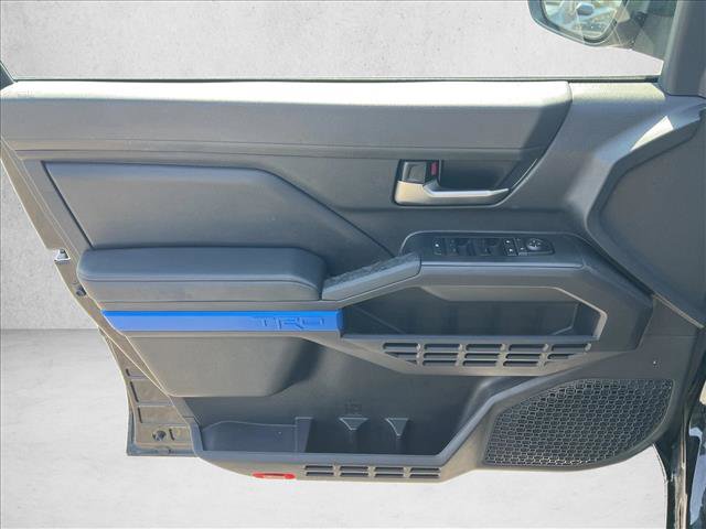 Used 2025 Toyota Tacoma TRD Off-Road AWD/4WD image 10