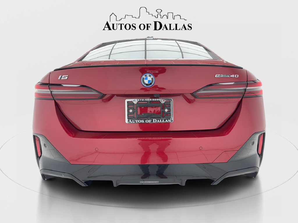 Used 2025 BMW i5 eDrive40i w/ M Sport Package RWD image 11