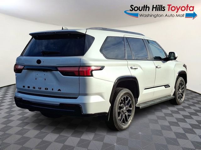 Used 2024 Toyota Sequoia Platinum AWD/4WD image 6