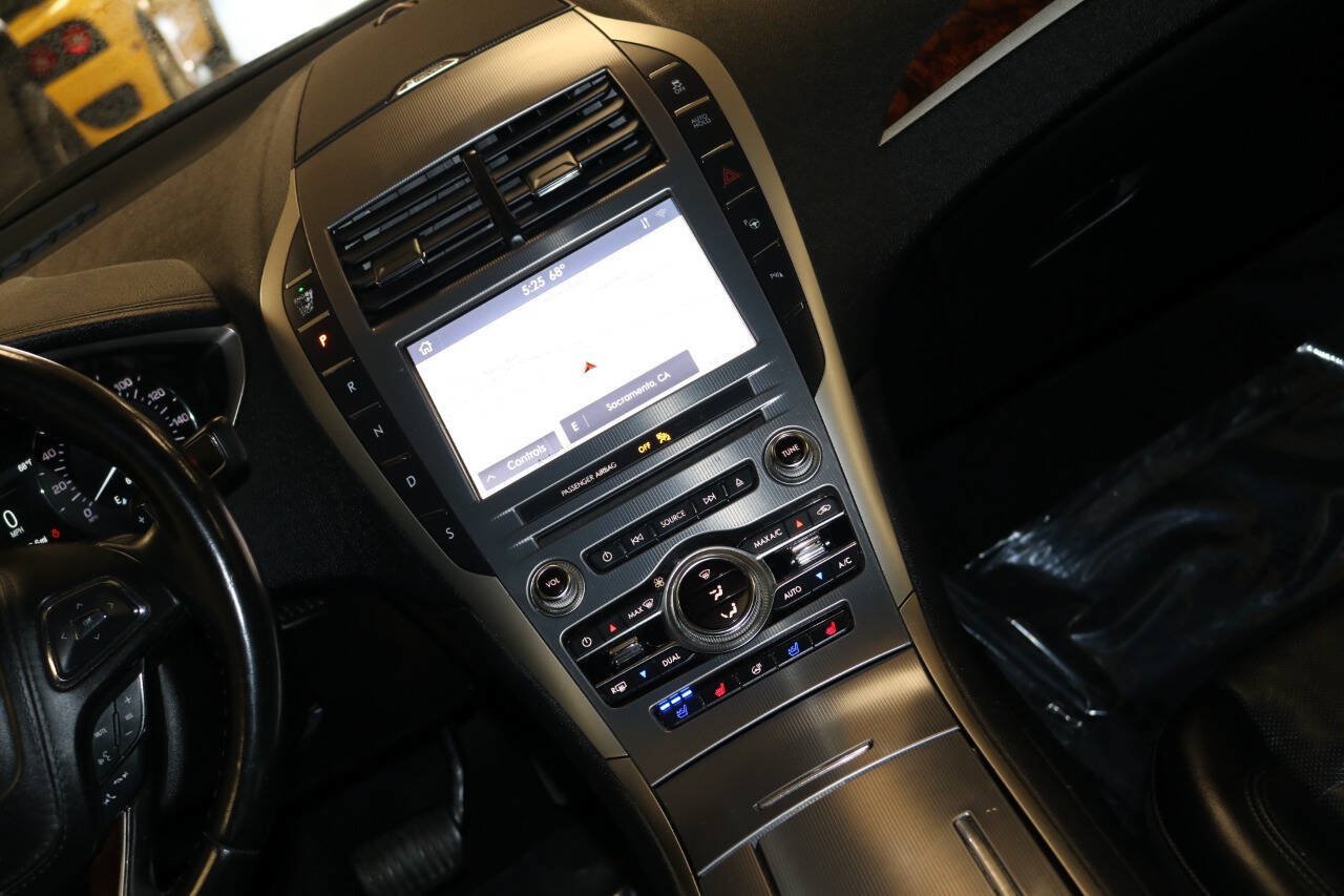 Used 2020 Lincoln MKZ Reserve w/ Elements Package FWD image 24