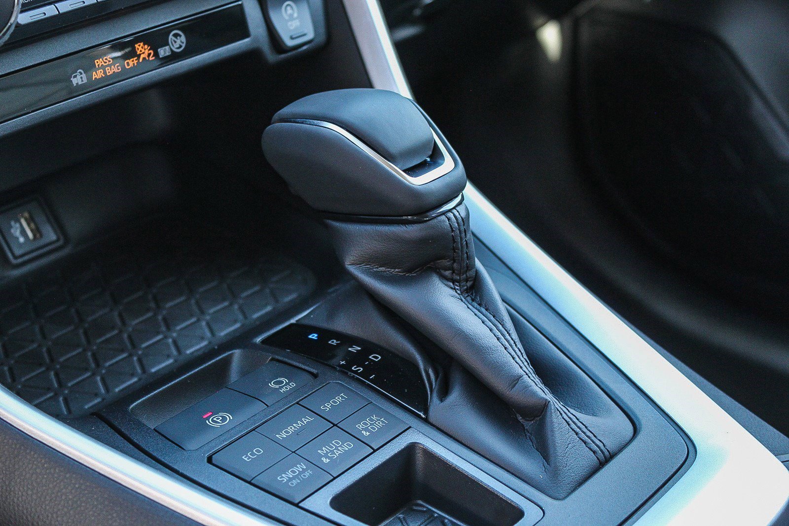 New 2025 Toyota RAV4 XLE Premium image 17