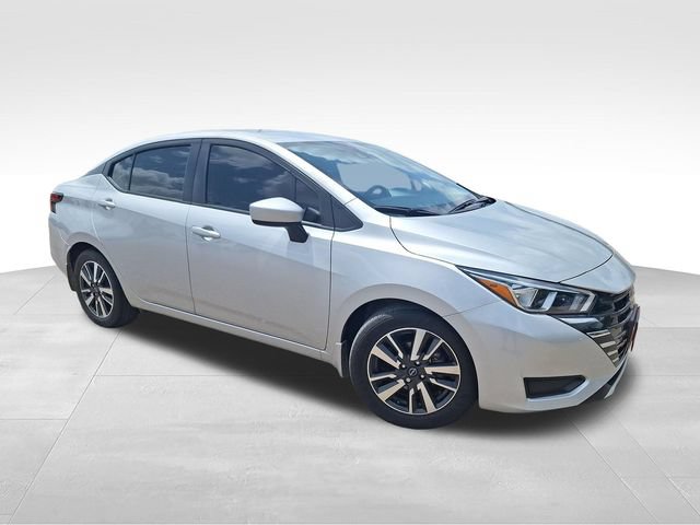 Certified 2024 Nissan Versa SV w/ Trunk Package FWD image 1