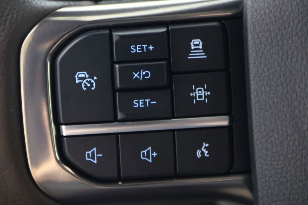 Used 2025 Ford F350 King Ranch w/ Chrome Package AWD/4WD image 27