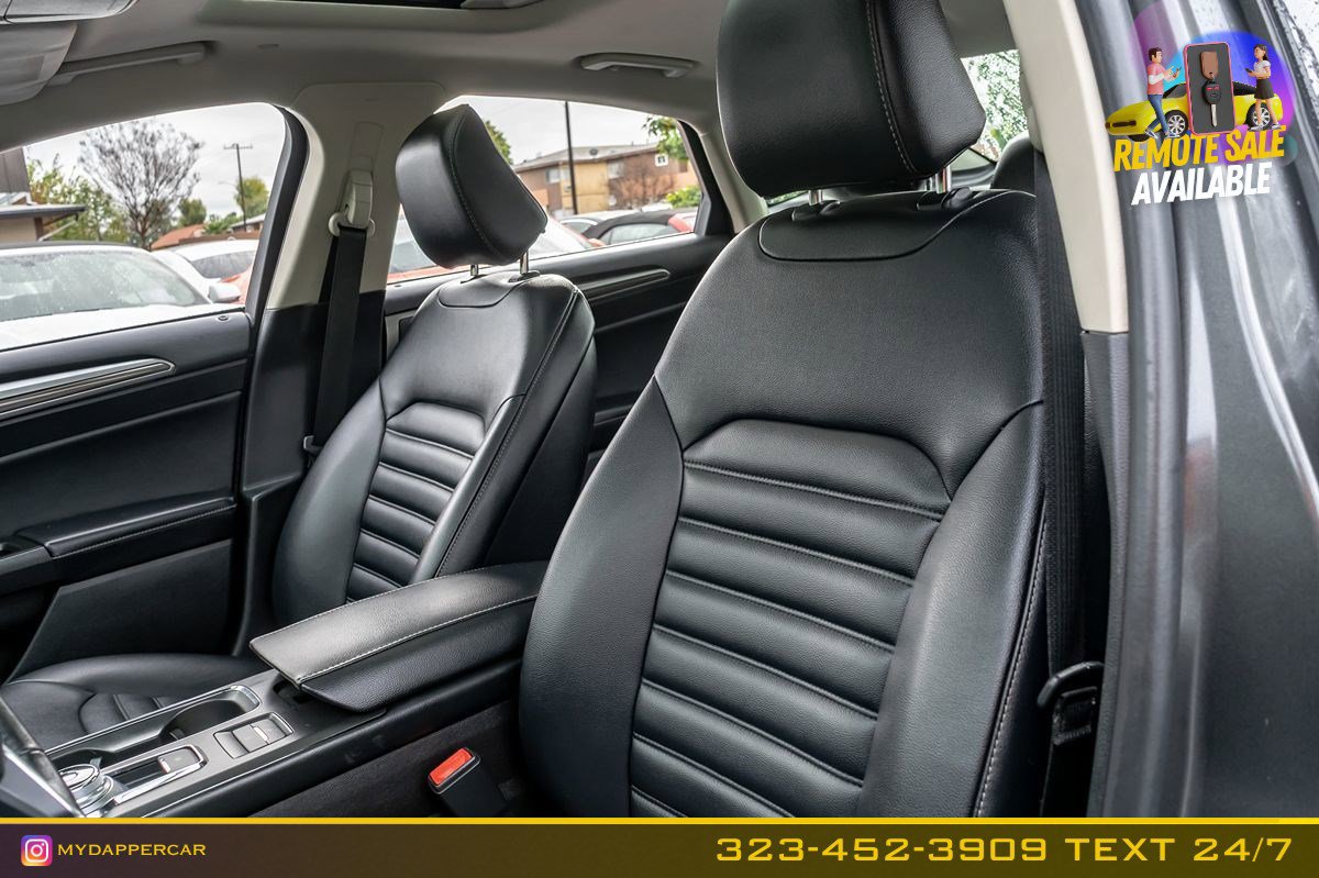 Used 2020 Ford Fusion SEL image 13