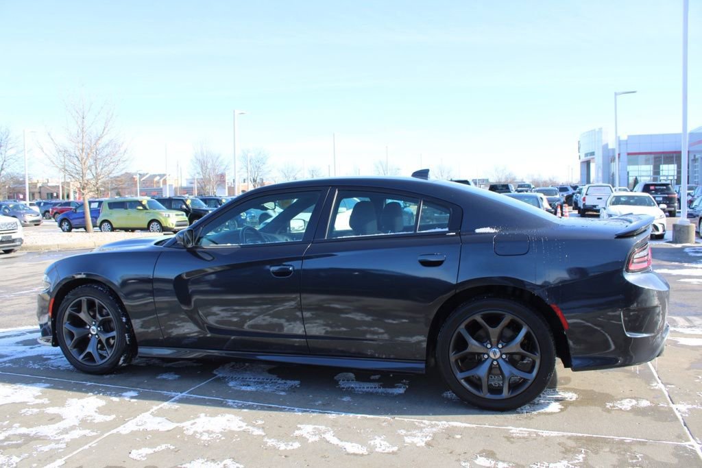 Used 2019 Dodge Charger GT image 4