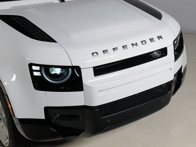 New 2026 Land Rover Defender 110 X-Dynamic SE AWD/4WD image 29