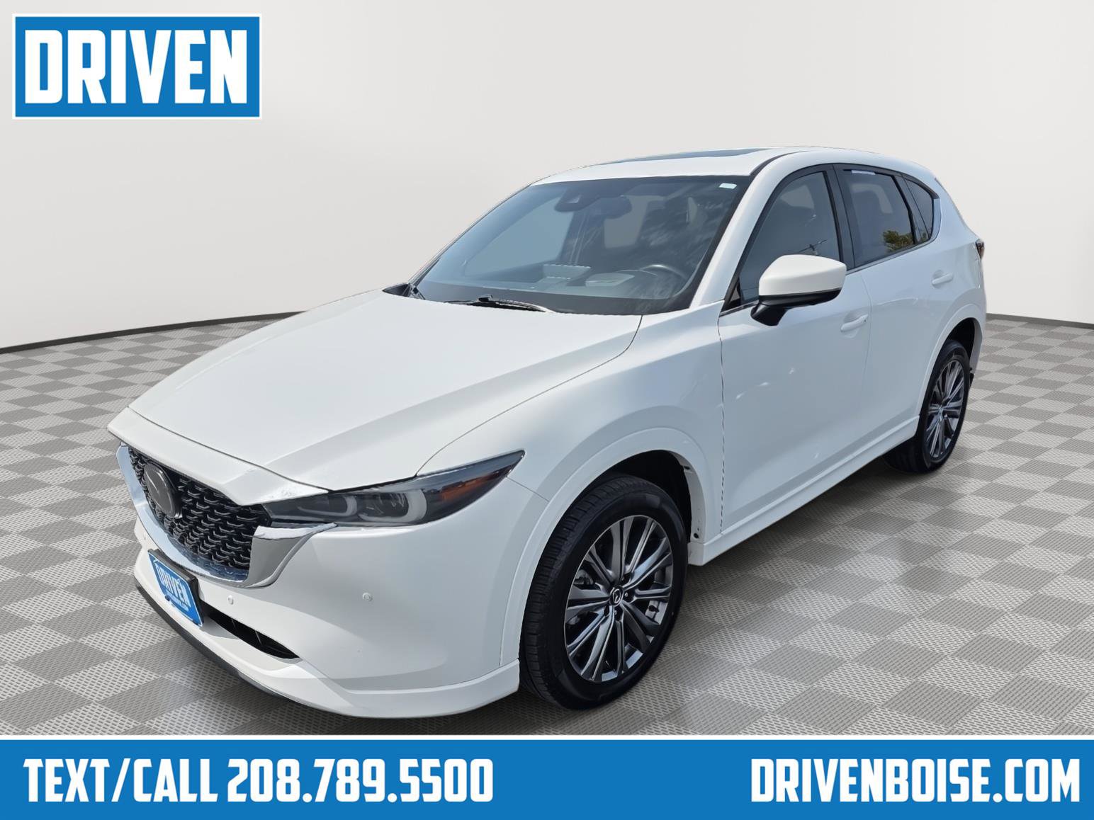 Used 2022 MAZDA CX-5 Signature AWD/4WD image 1