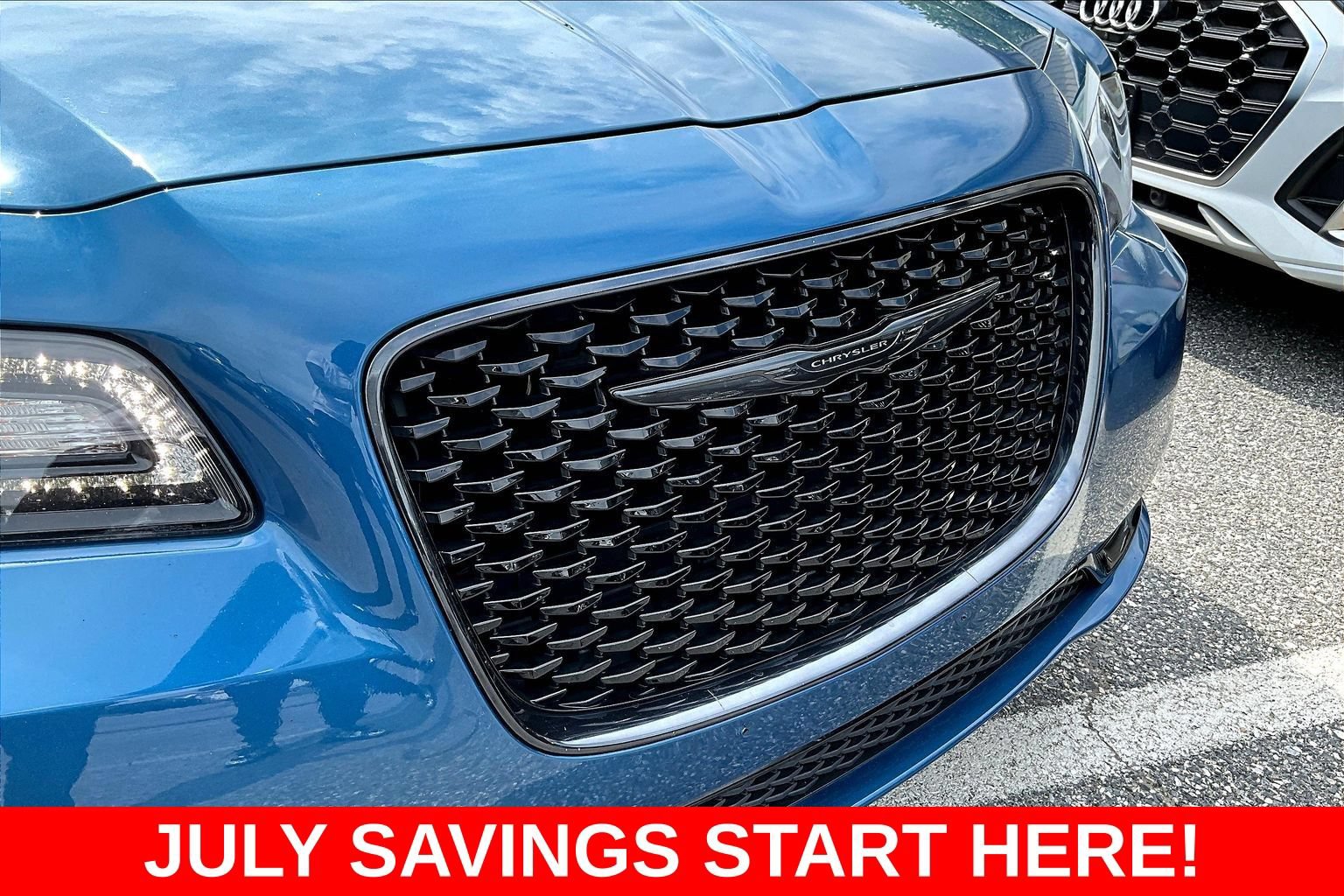 Used 2023 Chrysler 300 Touring w/ Sport Appearance Package RWD image 35