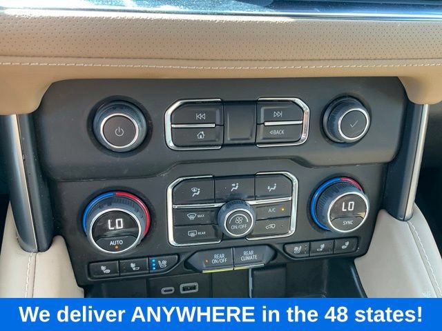 Used 2024 Chevrolet Suburban Premier AWD/4WD image 30