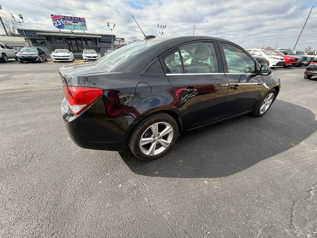 Used 2015 Chevrolet Cruze LT image 3