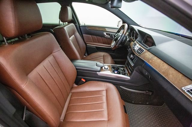 Used 2014 Mercedes-Benz E 350 Sedan image 20