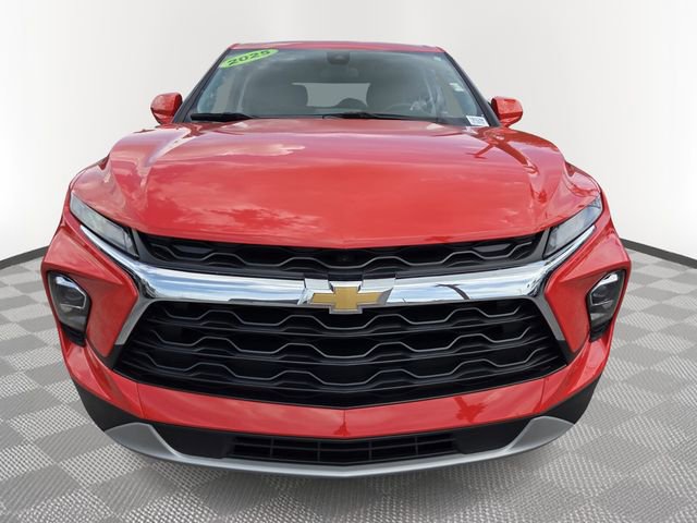 Used 2025 Chevrolet Blazer LT w/ Driver Confidence Package image 2